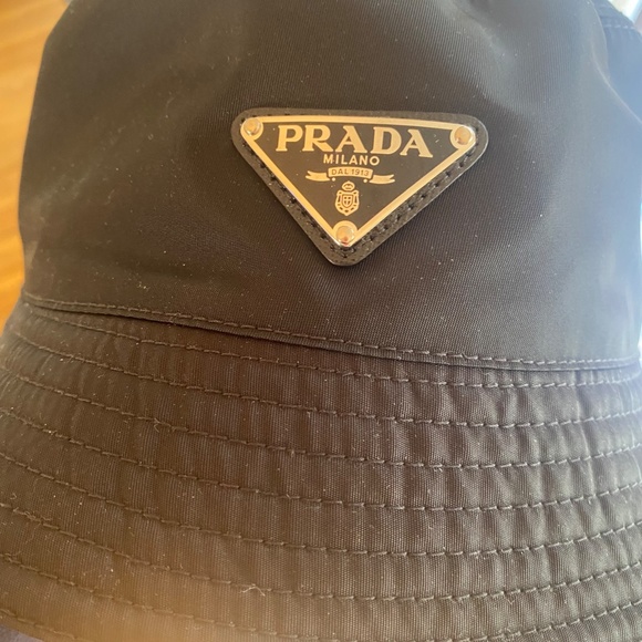 authentic Prada Bucket Hat Black Medium - good condition  (